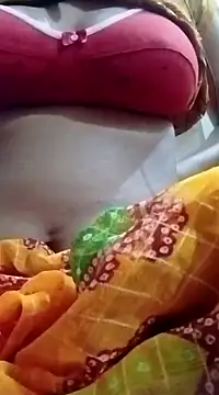 Snapshot of annaya_sweet chatting on 2, 12, 2024 annaya sweet online show from 2, 12, 2024