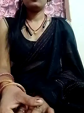 Snapshot of annaya_sweet chatting on 8, 12, 2024 annaya sweet online show from 8, 12, 2024