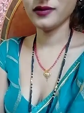 Snapshot of annaya_sweet chatting on 8, 3, 2025 annaya sweet online show from 8, 3, 2025