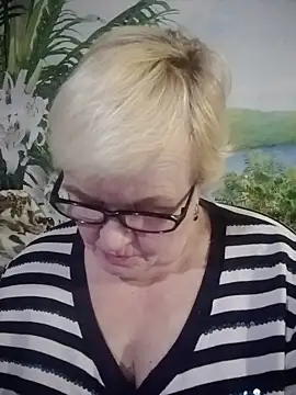 VioletSweet566 online show from 21, 1, 2025