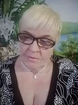 VioletSweet566 online show from 19, 2, 2025