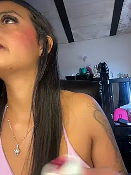 Laura fernandezII online show from 12, 2, 2025