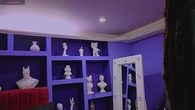  sharlotte777 online show from 13, 4, 2026