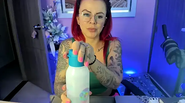 KAROL MILF online show from 7, 2, 2025