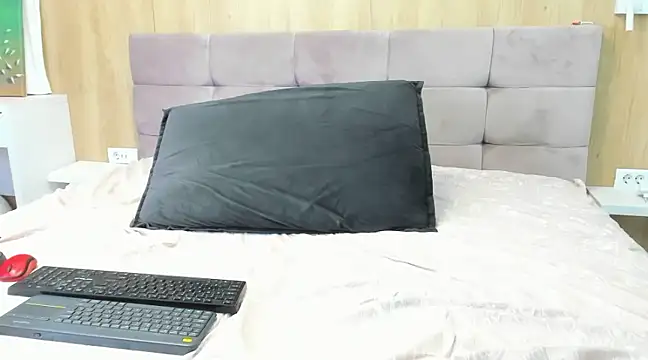 Snapshot of rico_ricky chatting on 20, 2, 2025 rico ricky online show from 20, 2, 2025