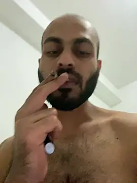 Snapshot of islandvybee55 chatting on 4, 1, 2025 islandvybee55 online show from 4, 1, 2025