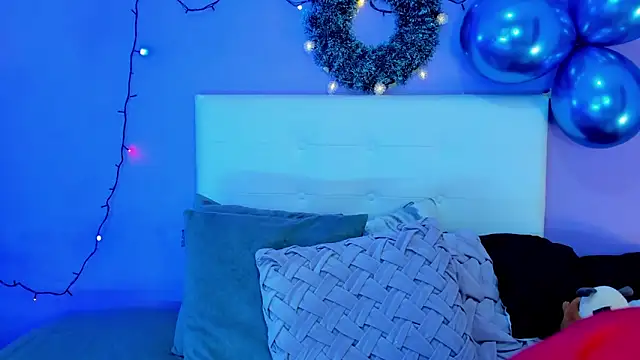 Charlotte11-11 online show from 20, 12, 2025