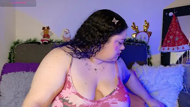 Snapshot of lunitaa0 chatting on 11, 11, 2025 lunitaa0 online show from 11, 11, 2025