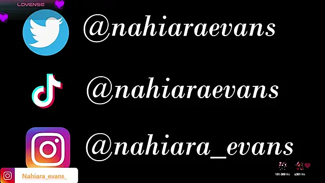 Snapshot of NahiaraEvans_ chatting on 15, 10, 2025 NahiaraEvans online show from 15, 10, 2025