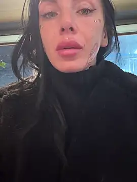 Snapshot of cicciolina chatting on 7, 2, 2025 cicciolina online show from 7, 2, 2025