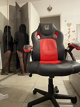 Snapshot of cicciolina chatting on 4, 12, 2025 cicciolina online show from 4, 12, 2025