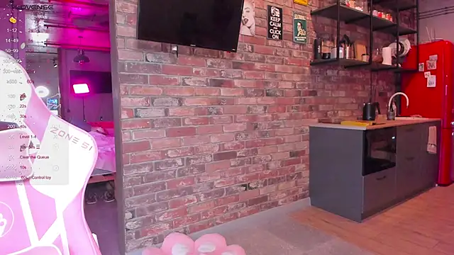 Snapshot of aesthetics__tease chatting on 24, 9, 2025 aesthetics tease online show from 24, 9, 2025