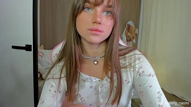 Snapshot of aesthetics__tease chatting on 24, 11, 2025 aesthetics tease online show from 24, 11, 2025