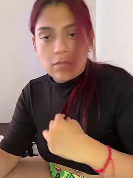 Snapshot of Aprilsmith2 chatting on 6, 1, 2025 Aprilsmith2 online show from 6, 1, 2025