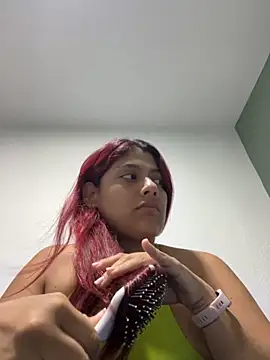 Snapshot of Aprilsmith2 chatting on 12, 10, 2025 Aprilsmith2 online show from 12, 10, 2025