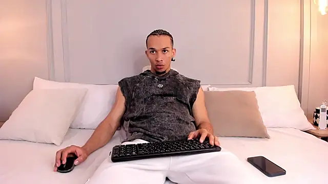 Snapshot of Dominick_star chatting on 12, 11, 2025 Dominick star online show from 12, 11, 2025