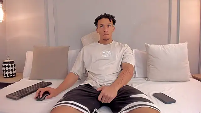 Snapshot of Dominick_star chatting on 25, 11, 2025 Dominick star online show from 25, 11, 2025