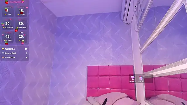 Snapshot of natalia_aguirre1 chatting on 1, 2, 2025 natalia aguirre1 online show from 1, 2, 2025