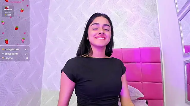 Snapshot of natalia_aguirre1 chatting on 4, 2, 2025 natalia aguirre1 online show from 4, 2, 2025