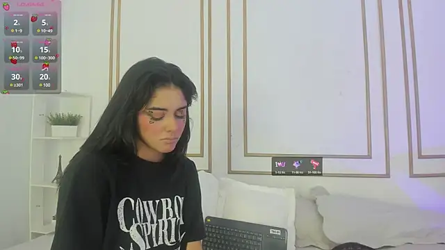 Snapshot of natalia_aguirre1 chatting on 7, 2, 2025 natalia aguirre1 online show from 7, 2, 2025