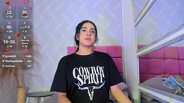 Snapshot of natalia_aguirre1 chatting on 10, 3, 2025 natalia aguirre1 online show from 10, 3, 2025