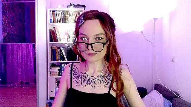 mischellemeow13 online show from 9, 2, 2025