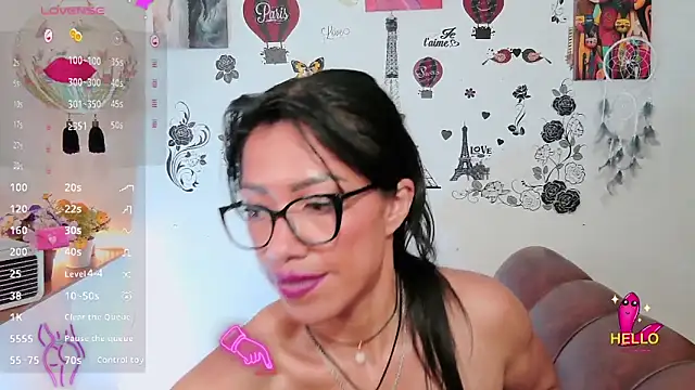 FernandaEloisa online show from 30, 1, 2025