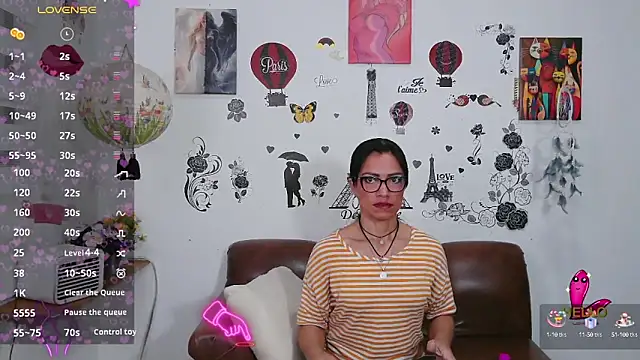 FernandaEloisa online show from 11, 2, 2025