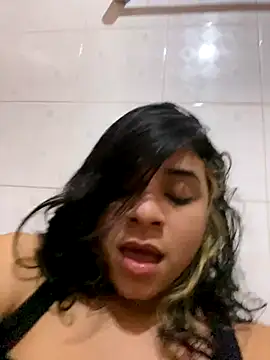 Snapshot of mysteriousgirl20 chatting on 11, 9, 2025 mysteriousgirl20 online show from 11, 9, 2025