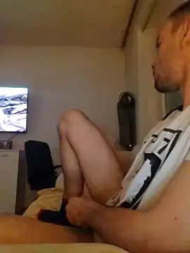 Snapshot of Bigone_Cro chatting on 11, 1, 2025 Bigone Cro online show from 11, 1, 2025