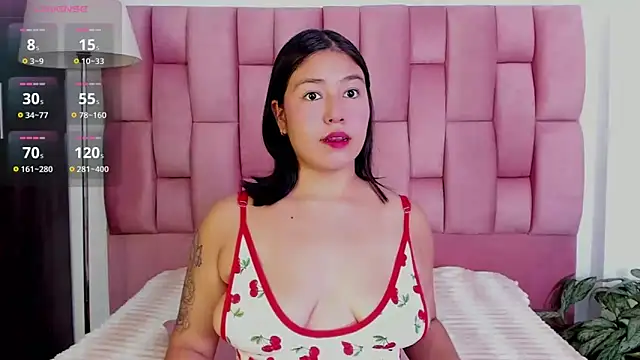 Snapshot of EmmaRossem chatting on 22, 3, 2025 EmmaRossem online show from 22, 3, 2025