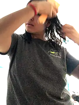 Snapshot of EmmaRossem chatting on 4, 10, 2025 EmmaRossem online show from 4, 10, 2025