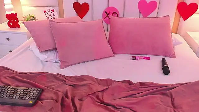 AmbarSantany online show from 14, 2, 2025