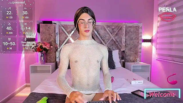 Snapshot of MaxiRogers chatting on 21, 1, 2025 MaxiRogers online show from 21, 1, 2025