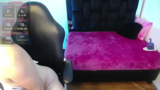 Snapshot of milly_sanchez chatting on 5, 10, 2025 milly sanchez online show from 5, 10, 2025