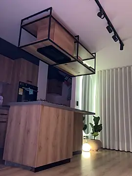 carolynnetrujillo online show from 31, 10, 2025