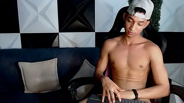 Snapshot of jose_sexycumm chatting on 11, 12, 2024 jose sexycumm online show from 11, 12, 2024