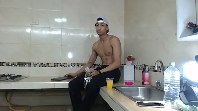 Snapshot of jose_sexycumm chatting on 15, 1, 2025 jose sexycumm online show from 15, 1, 2025