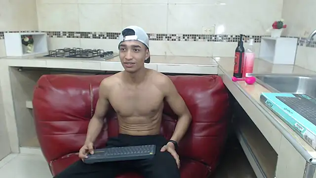 Snapshot of jose_sexycumm chatting on 21, 1, 2025 jose sexycumm online show from 21, 1, 2025