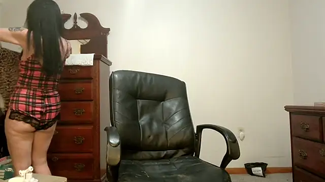 Organza1 online show from 2, 3, 2025