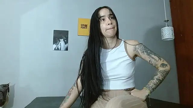 Snapshot of Kimandyuk chatting on 6, 3, 2025 Kimandyuk online show from 6, 3, 2025