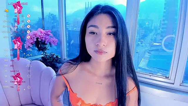 Snapshot of Megan_Lim chatting on 9, 1, 2025 Megan Lim online show from 9, 1, 2025