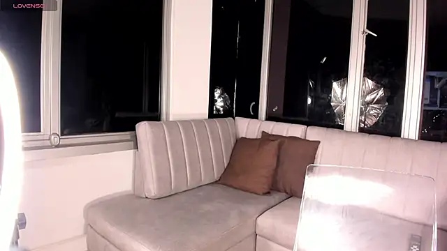 Snapshot of Megan_Lim chatting on 20, 1, 2025 Megan Lim online show from 20, 1, 2025