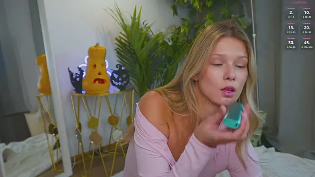 Snapshot of _Katie_Dierse chatting on 30, 10, 2025 Katie Dierse online show from 30, 10, 2025