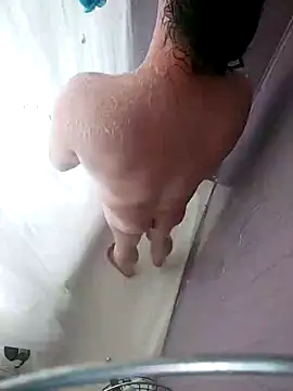 Boo-boo kittyfux online show from 7, 2, 2025