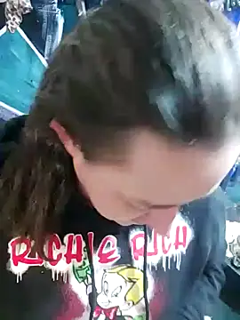 Boo-boo kittyfux online show from 27, 10, 2025