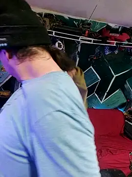 Boo-boo kittyfux online show from 1, 11, 2025