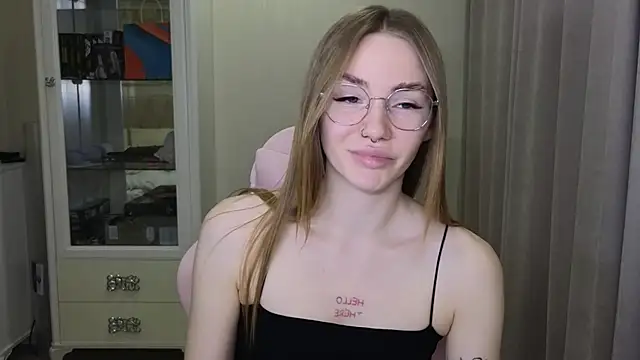 littlevildevil online show from 6, 12, 2024