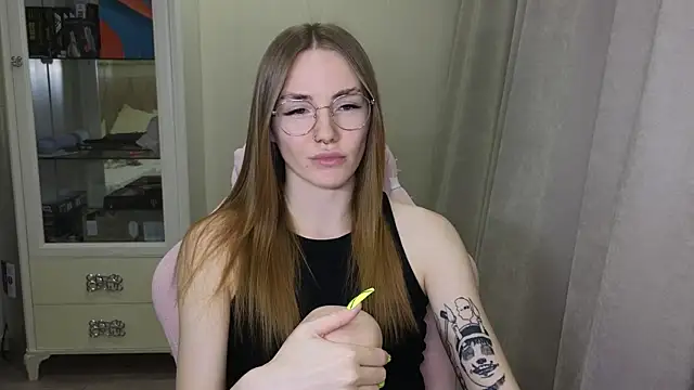 littlevildevil online show from 10, 12, 2024