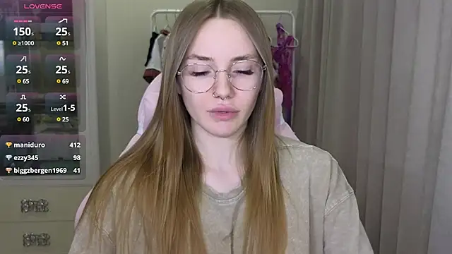 littlevildevil online show from 22, 2, 2025